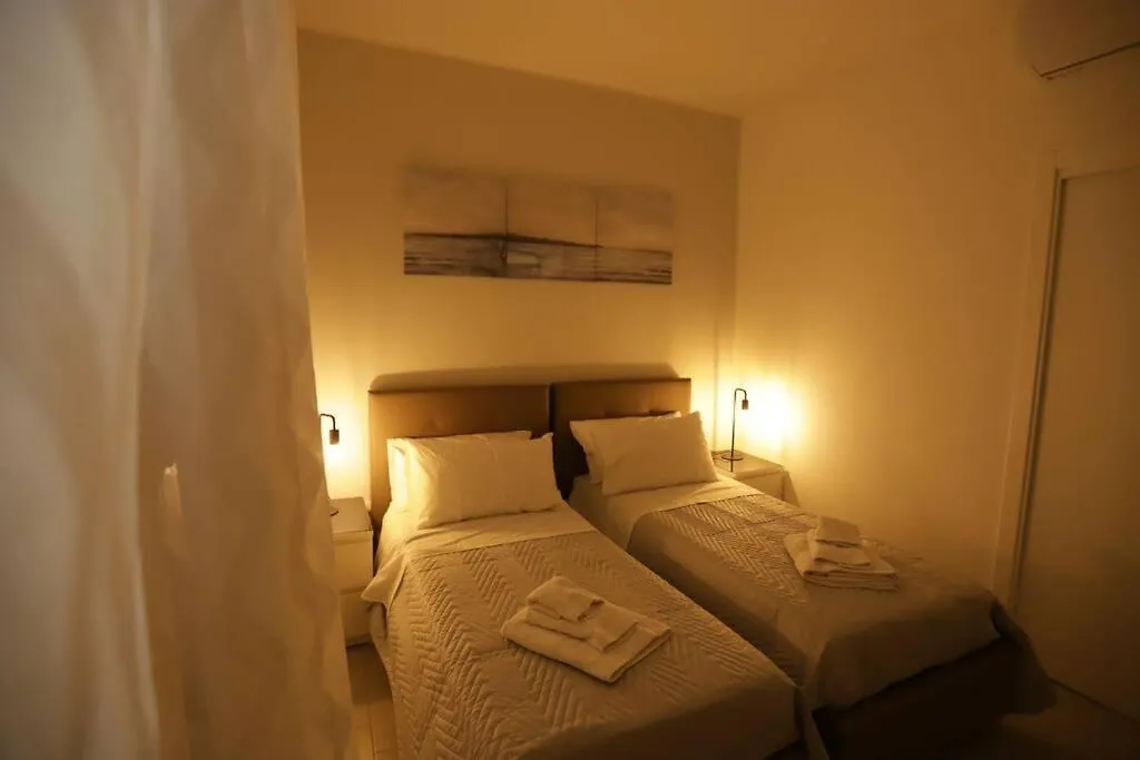 Santa Chiara Luxury House Apartment Naples Italy