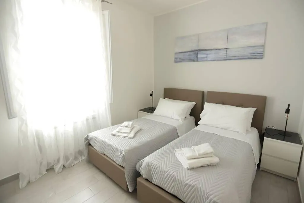 Santa Chiara Luxury House Apartment Naples Italy