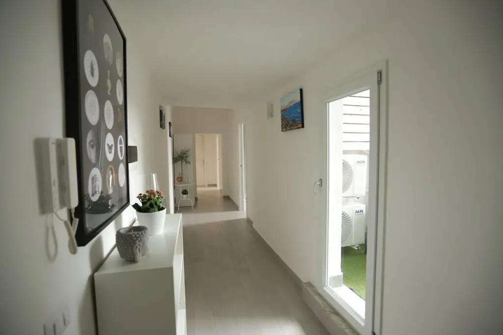 Santa Chiara Luxury House Apartment Naples