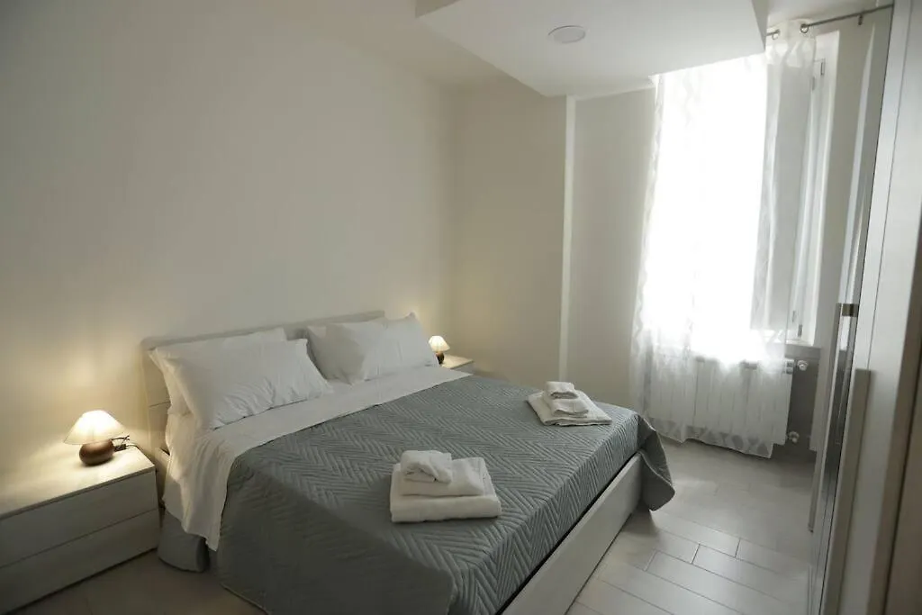 Santa Chiara Luxury House Apartment Naples Italy